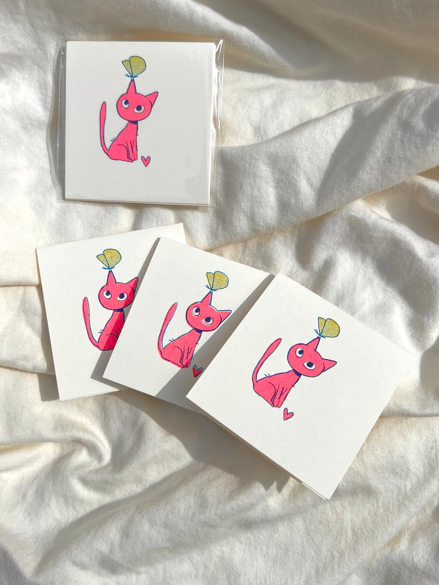 Little Cat Love - Riso Card - set of 3